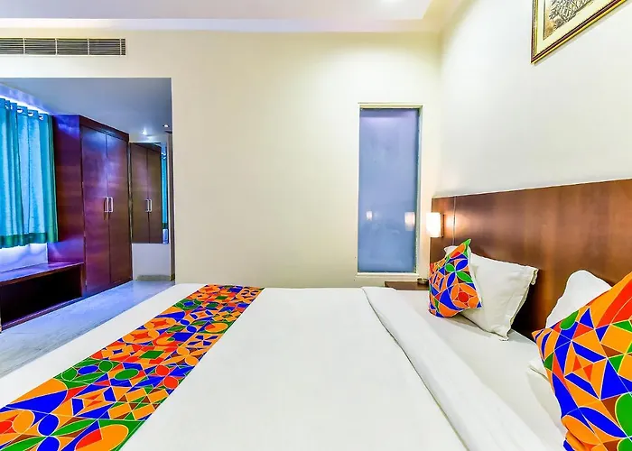 Fabhotel Radiant Star Lalkothi Jaipur